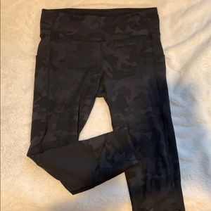 Lululemon Pace Rival crop!